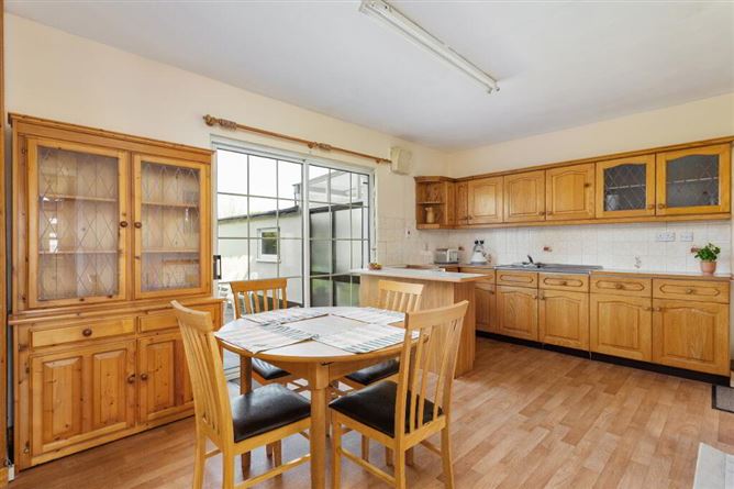 26 Lucan Heights, Lucan, Dublin