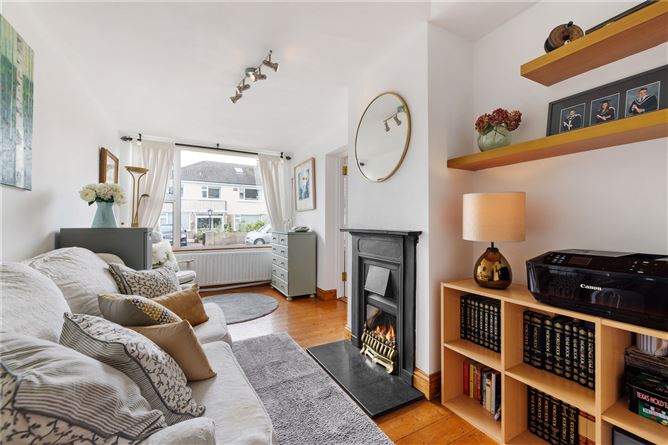 10 Barnhill Grove, Barnhill Road, Dalkey, Co. Dubiln