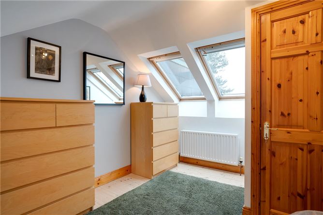 10 Barnhill Grove, Barnhill Road, Dalkey, Co. Dubiln