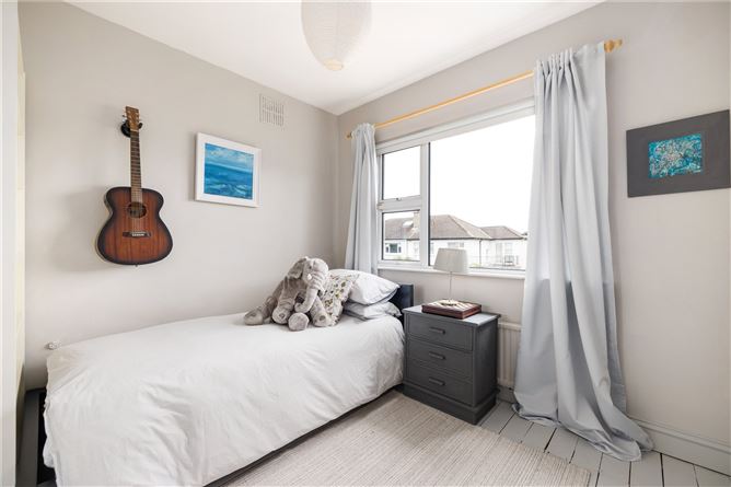 10 Barnhill Grove, Barnhill Road, Dalkey, Co. Dubiln