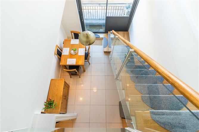 72 Cuirt Seoige, Bohermore, Galway