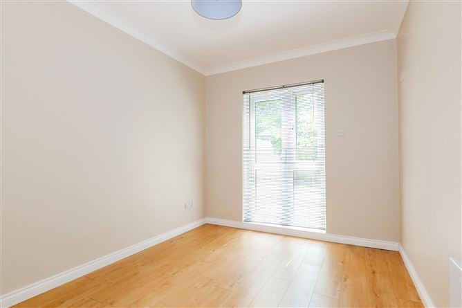 69 Gleann Na Tra, Sandy Road, Galway