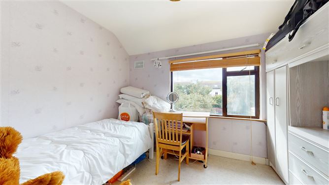 24 James McCormack Gardens, Sutton,   Dublin 13