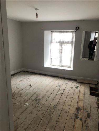 2/3 summerhill, Nenagh, Tipperary