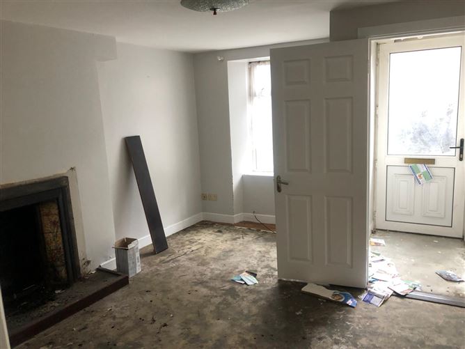2/3 summerhill, Nenagh, Tipperary