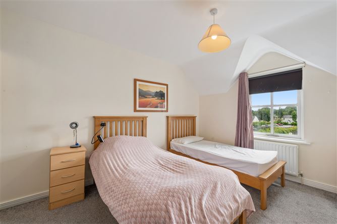 49 Castle Gardens, Bunratty, Co. Clare