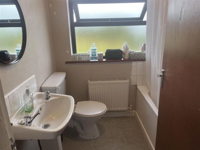 53 Rathbraughan Park, Ballytivnan, Sligo Town, Sligo