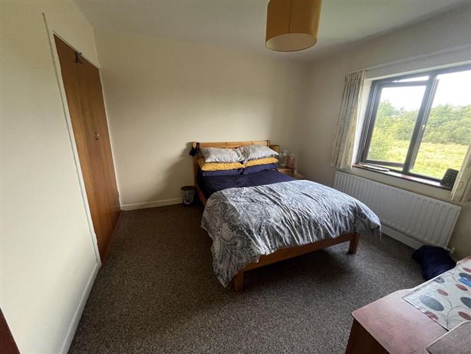 53 Rathbraughan Park, Ballytivnan, Sligo Town, Sligo