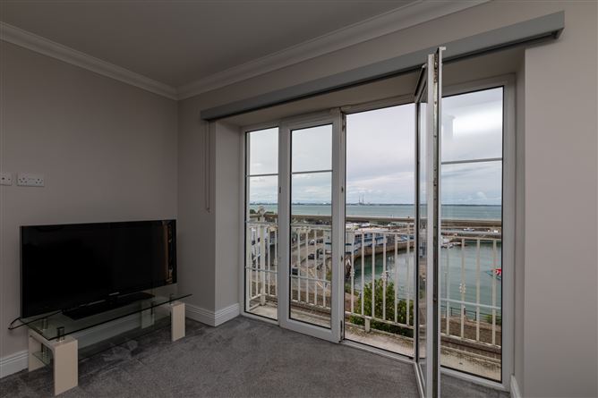 Photo 6 of 15 — 44 Clearwater Cove, Dún Laoghaire, Dublin, Dun Laoghaire, Dublin