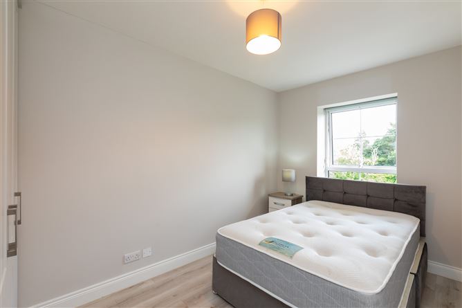 Photo 12 of 15 — 44 Clearwater Cove, Dún Laoghaire, Dublin, Dun Laoghaire, Dublin