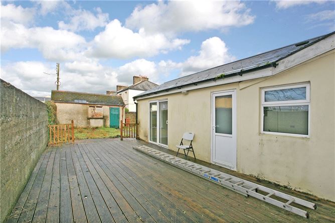 1 Elm Park Villas, Ennis Road, Limerick