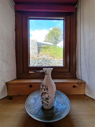 Kate's Cottage, Ballysteen, Liscannor, Co. Clare