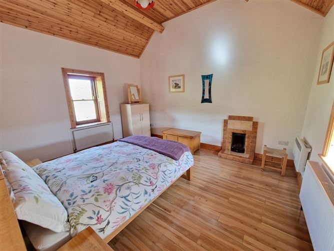 Kate's Cottage, Ballysteen, Liscannor, Co. Clare