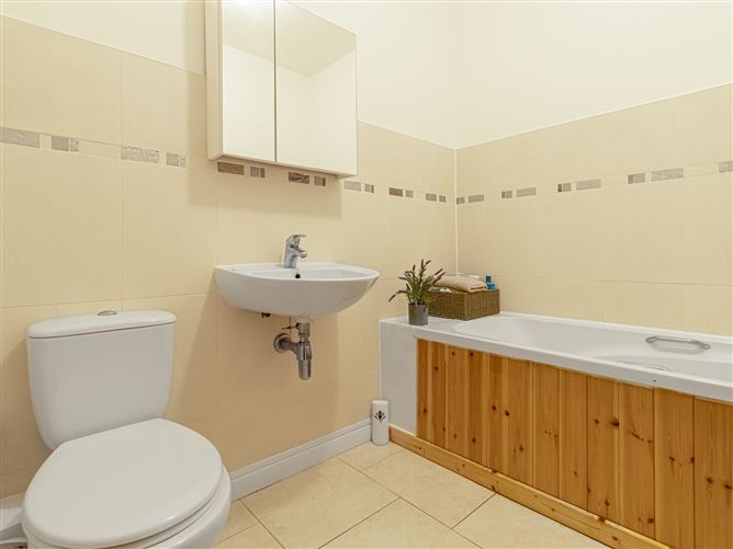 13 Fortunes Walk, Citywest,   Dublin 24