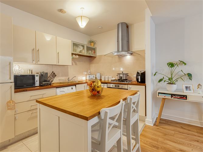 13 Fortunes Walk, Citywest,   Dublin 24