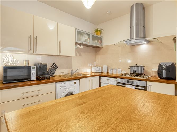 13 Fortunes Walk, Citywest,   Dublin 24