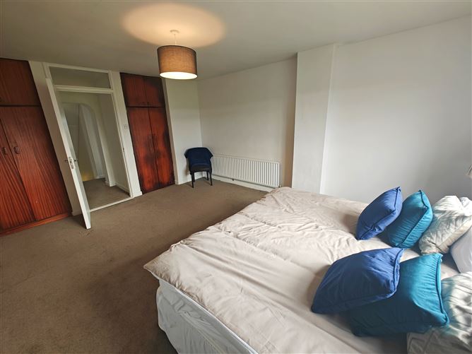15 West End, Carrigtwohill, Cork