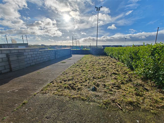 15 West End, Carrigtwohill, Cork