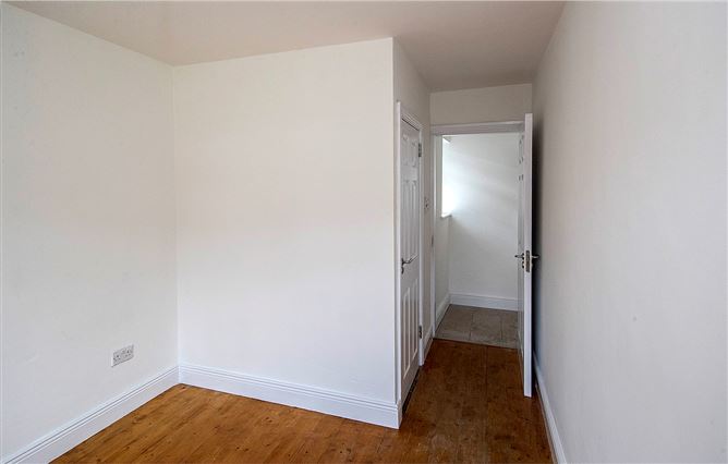 6 Congress Villas, Dungarvan, Co. Waterford