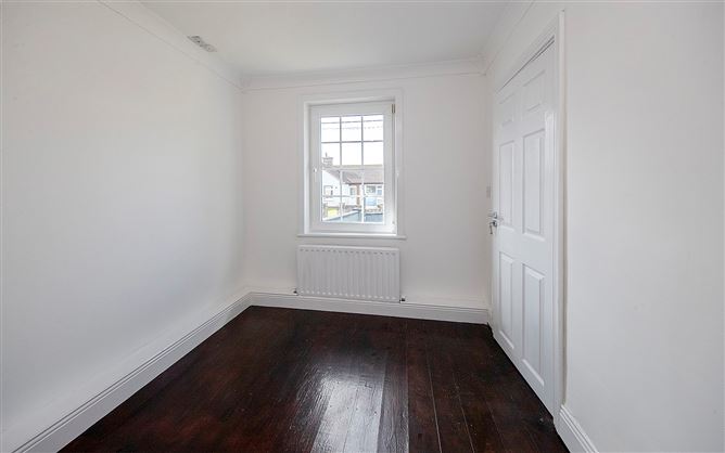 6 Congress Villas, Dungarvan, Co. Waterford