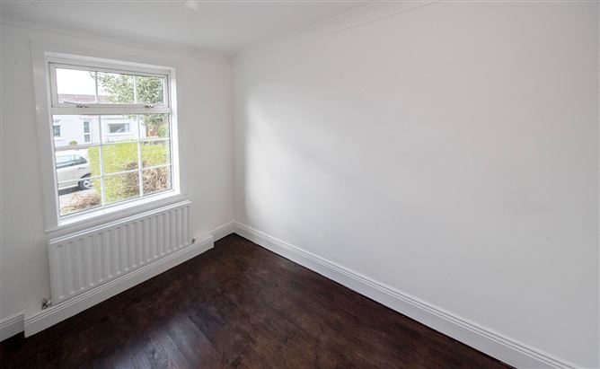 6 Congress Villas, Dungarvan, Co. Waterford