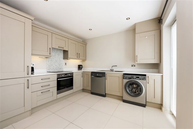 8 Ely Woods, Ballyboden Road, Rathfarnham, Dublin 16