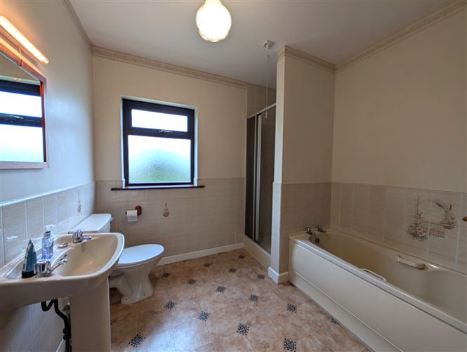 9 Ash Grove, Swinford, Co. Mayo
