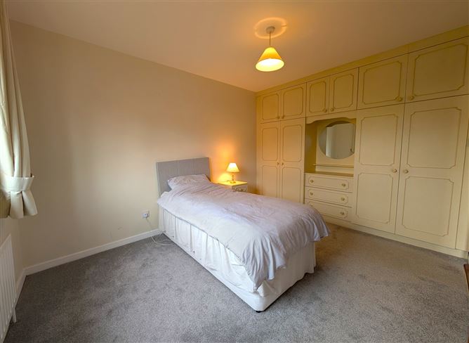 9 Ash Grove, Swinford, Co. Mayo