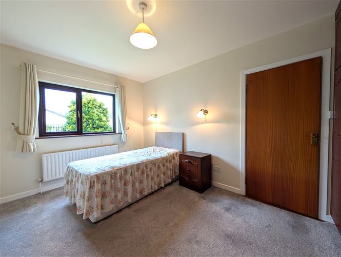 9 Ash Grove, Swinford, Co. Mayo