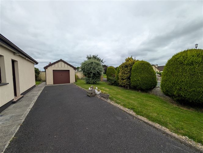9 Ash Grove, Swinford, Co. Mayo