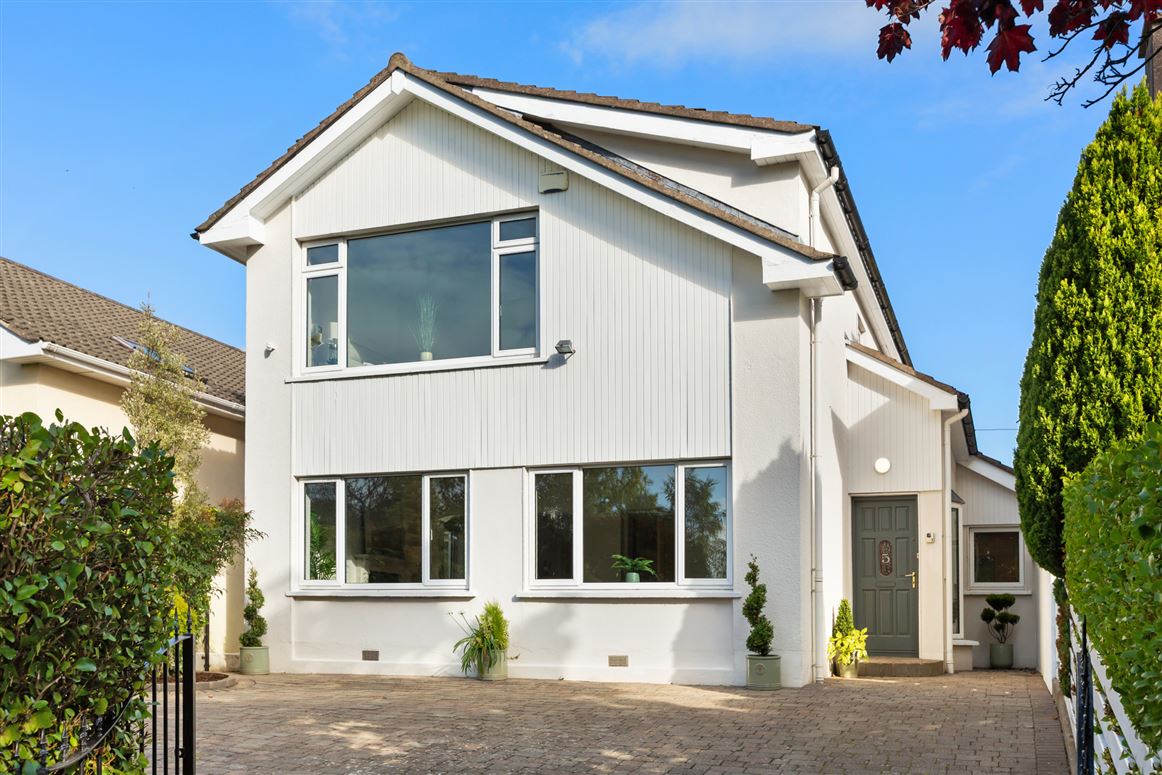 5 Kerrymount Green, Foxrock, Dublin 18