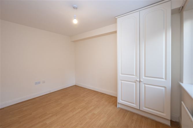 8 Castlepoint Court, Crosshaven, Cork