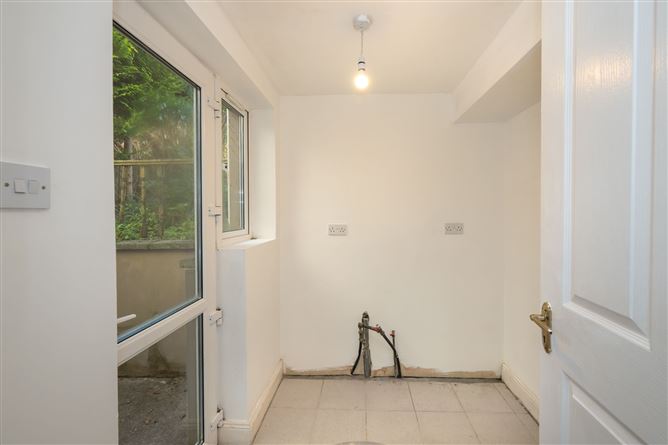 8 Castlepoint Court, Crosshaven, Cork