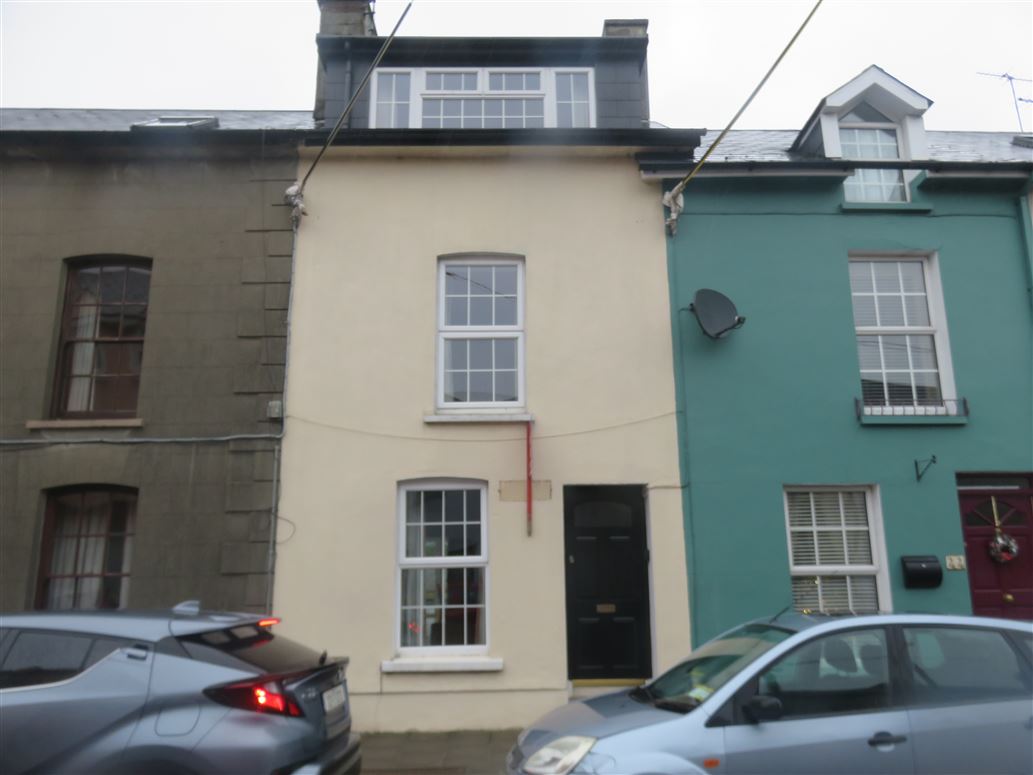 21 Wolfe Tone Street, Clonakilty,   West Cork