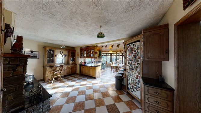 Ballygroman Lower, Ovens, Cork