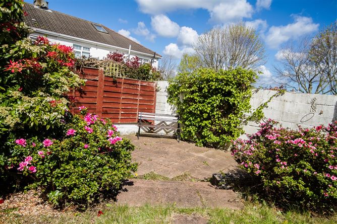 2 Sycamore Walk, The Park, Cabinteely, Dublin 18