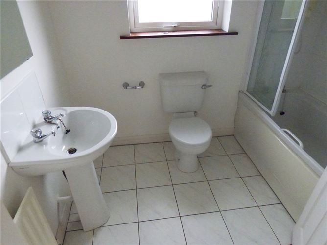 35 Elm park, Knock Road, Claremorris, Mayo
