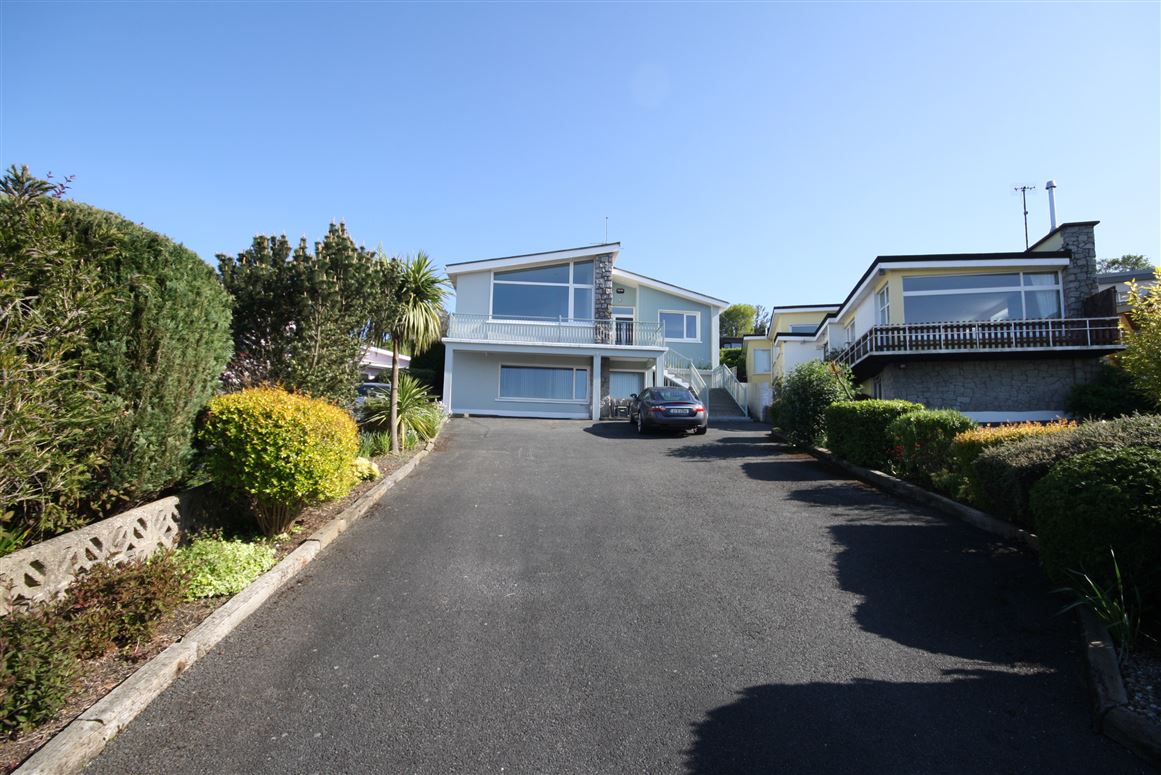 22 Knocknacree Park, Dalkey, Co.Dublin A96 XOC8.