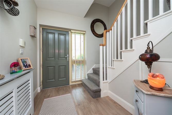 12 The Crescent, Pipers Hill, Naas, Co. Kildare. 