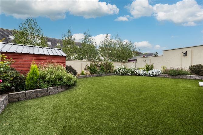 12 The Crescent, Pipers Hill, Naas, Co. Kildare. 