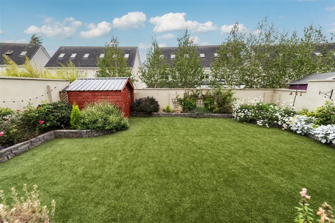 12 The Crescent, Pipers Hill, Naas, Co. Kildare. 