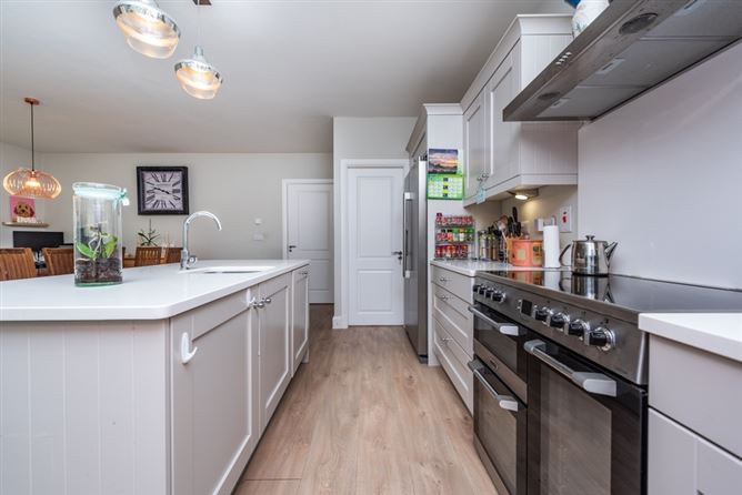 12 The Crescent, Pipers Hill, Naas, Co. Kildare. 