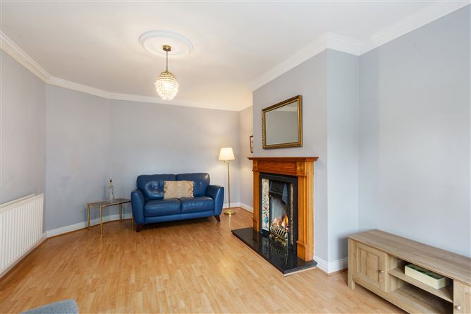 4 Rossmore Road, Templeogue,   Dublin 6W
