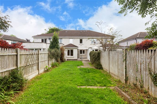 4 Rossmore Road, Templeogue,   Dublin 6W