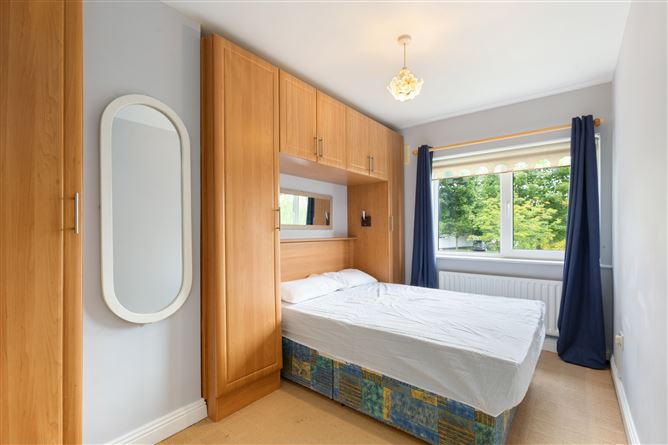 4 Rossmore Road, Templeogue,   Dublin 6W