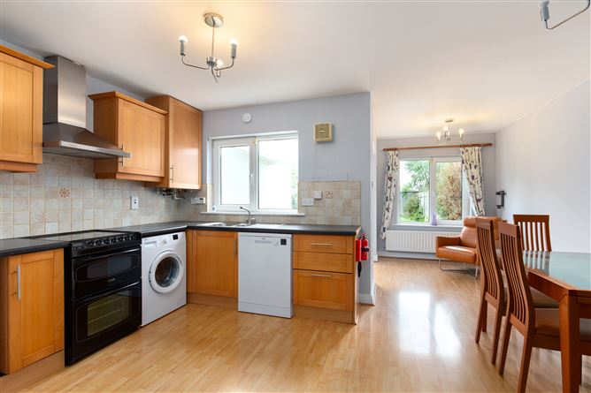 4 Rossmore Road, Templeogue,   Dublin 6W