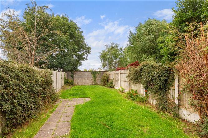 4 Rossmore Road, Templeogue,   Dublin 6W