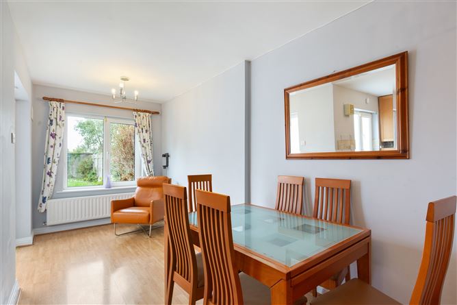 4 Rossmore Road, Templeogue,   Dublin 6W