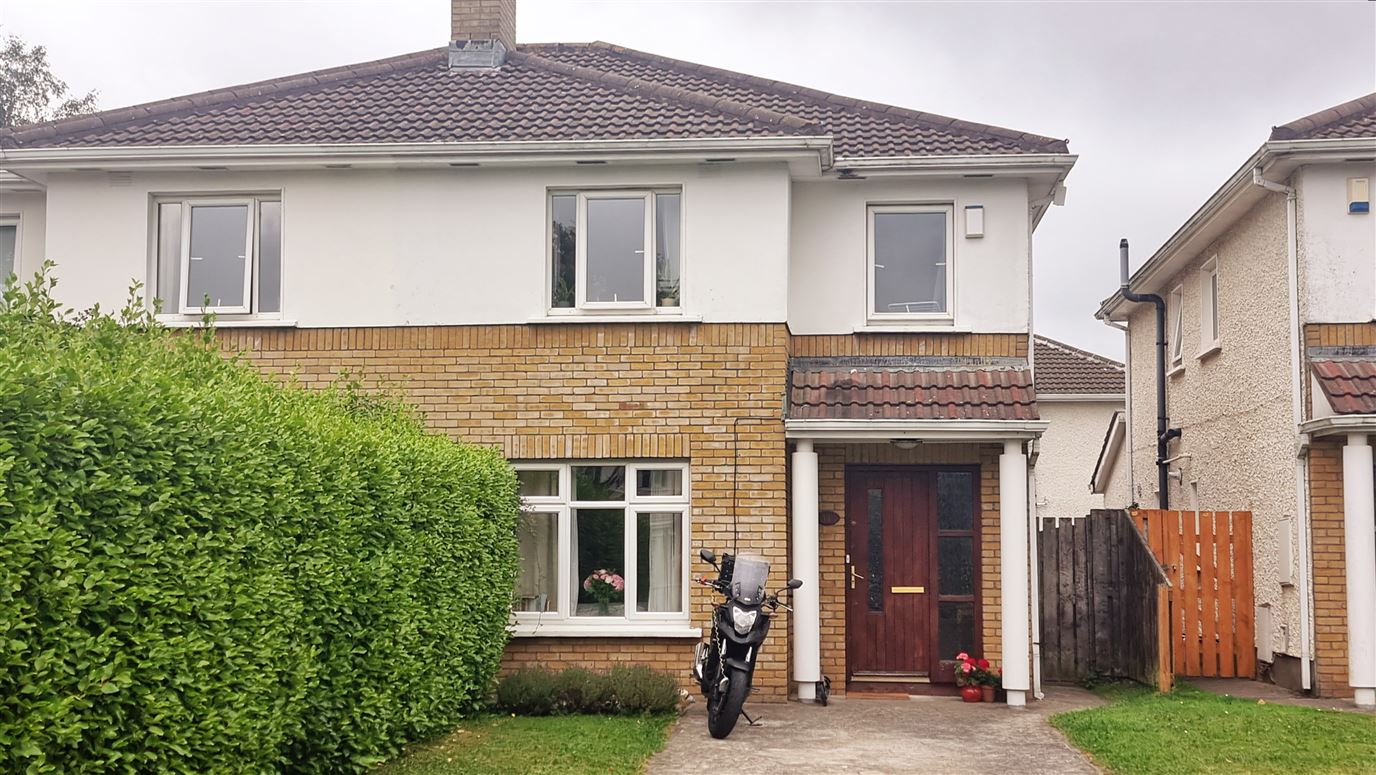 11 Woodstown Rise, Knocklyon, Dublin 16