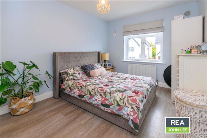 33 Cnoc Ard, Ballina, Tipperary